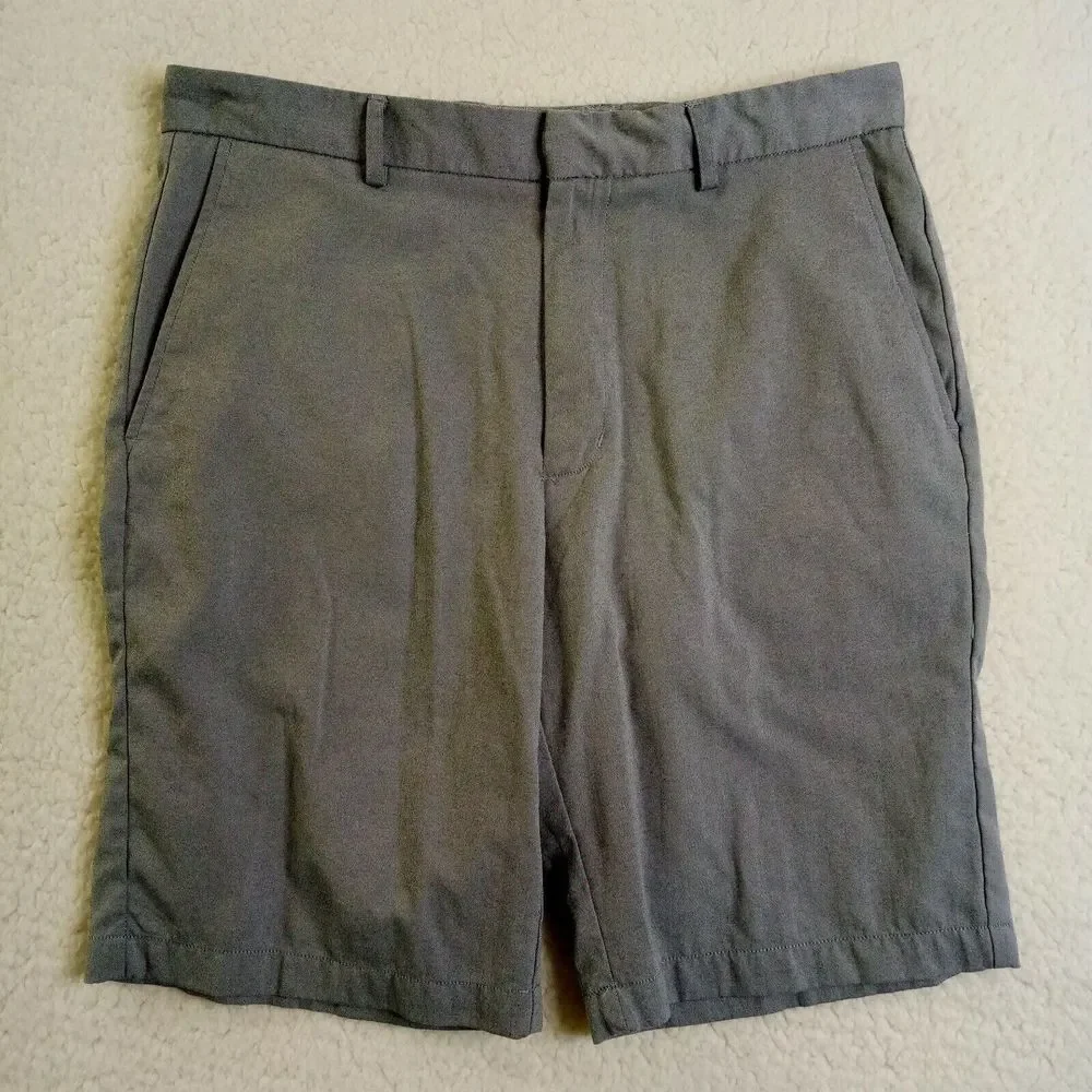 Walter Hagen Shorts Mens Size 34 Flat Front‎ Gray
